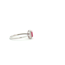 Anillo Solitario con Diamantes y Rubí