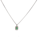 Collar con dije de Diamantes y Esmeralda en Oro blanco 14k
