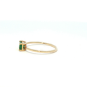 Anillo Solitario de Esmeralda en Oro Amarillo