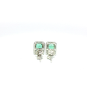 Aretes Stud de Esmeralda con Halo de Diamantes
