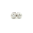 Aretes Stud Diamantes con Bisel en Oro Blanco