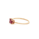 Anillo Solitario de Rubí en Oro Amarillo