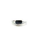 Anillo Solitario de Zafiro en Oro Blanco