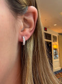 EX098 - Aretes con Diamantes en Oro Blanco