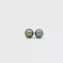Aretes studs de Perla biwa