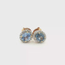 Aretes Stud de Zafiro Azul con Halo de Diamantes