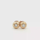 Aretes Stud Diamantes con Bisel en Oro Amarillo