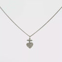 Collar Diamantes Sagrado Corazón en Oro Blanco
